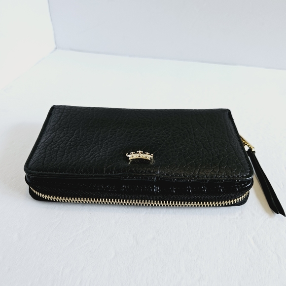 Juicy Couture Crossbody Vintage Wallet Black Leather Full Zip Mini Bag Snap - Picture 2 of 11